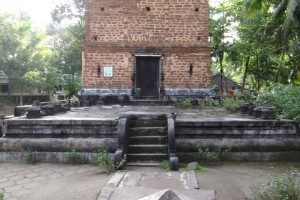 Kizhthali Siva Temple