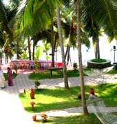 Hotel AyurBay Resort