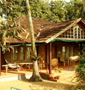Vembanad Lake Villas Homestay