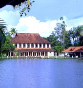 Kerala With Taj Hotels 4 Days Package