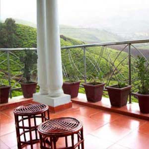 Highrange Inn-Balcony