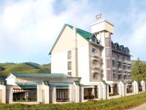 Hotel C7-Exterior
