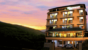 Le Celestium Hotel Munnar - thrholidaytrip