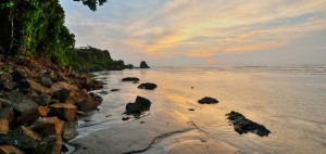 Payyambalam Beach