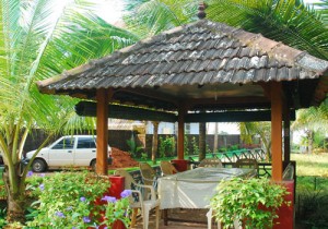 Pranav Beach Resort-Lawn