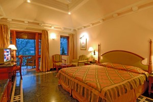 Tea-County-Suite Room