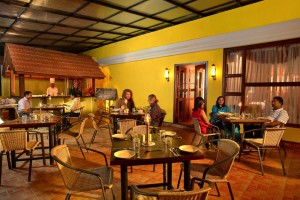 Westwood Riverside Munnar-Restaurant