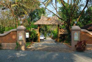 Eden Valley Country Resort-Entrance