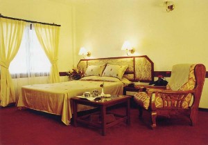The Pearlview Regency-Room